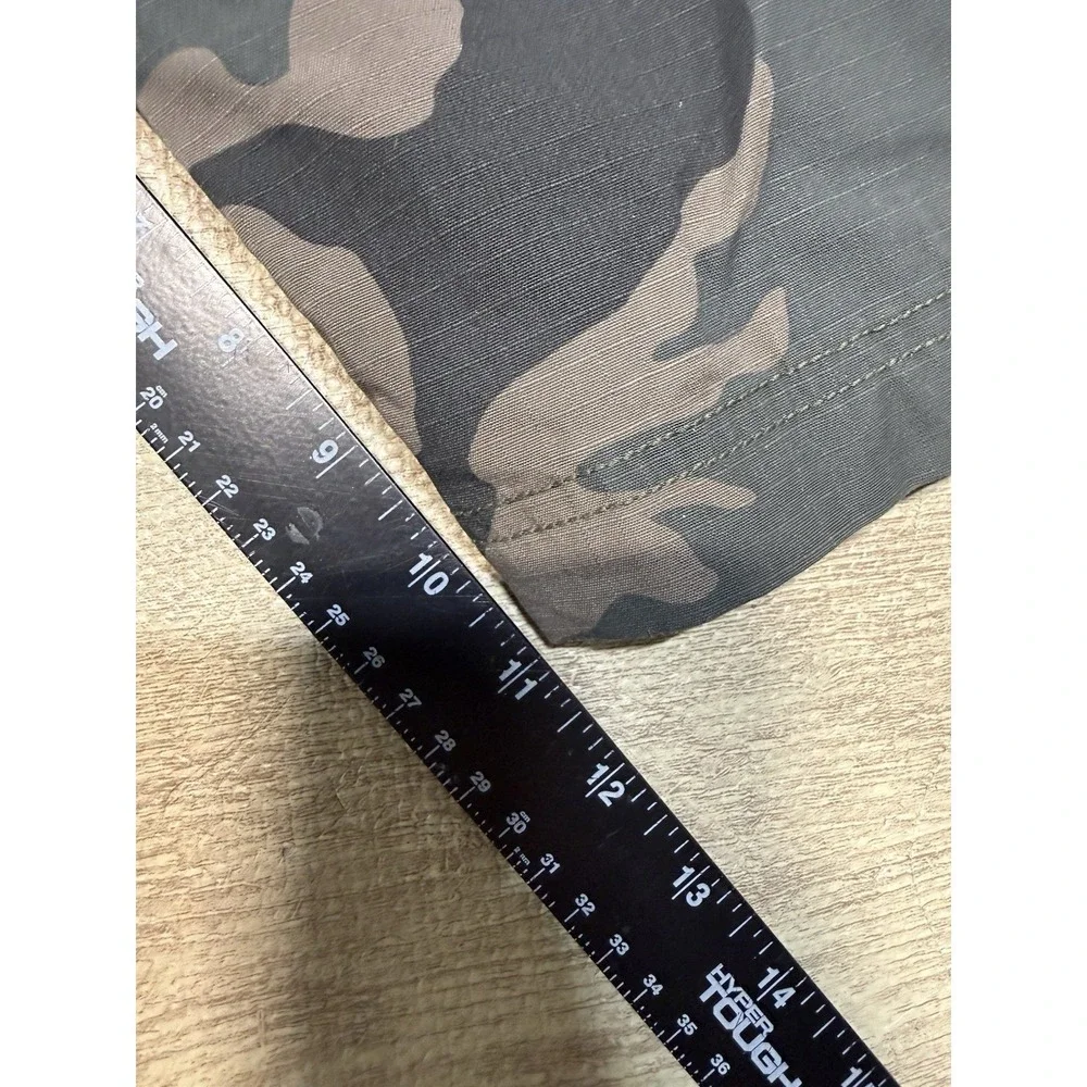 The North Face Cargo Shorts Mens 40 Camo Utility Hiking Outdoor